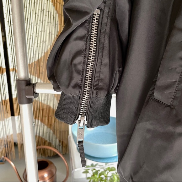 Noisy May oversize longline bomber jacket in black - Picture 3 of 6